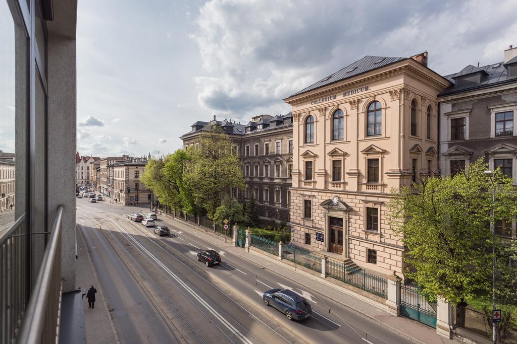 Apartamenty Lucky 13 Krasków Exterior foto